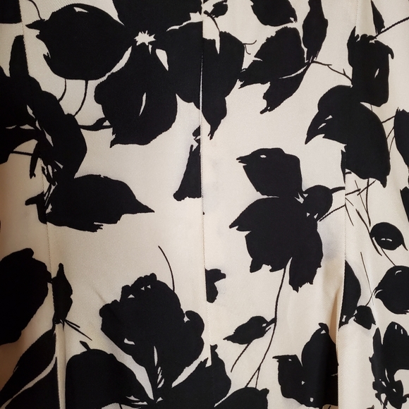 Ann Taylor Black and White Graphic Floral Silhouette Spaghetti Strap Silk Dress - Picture 8 of 9